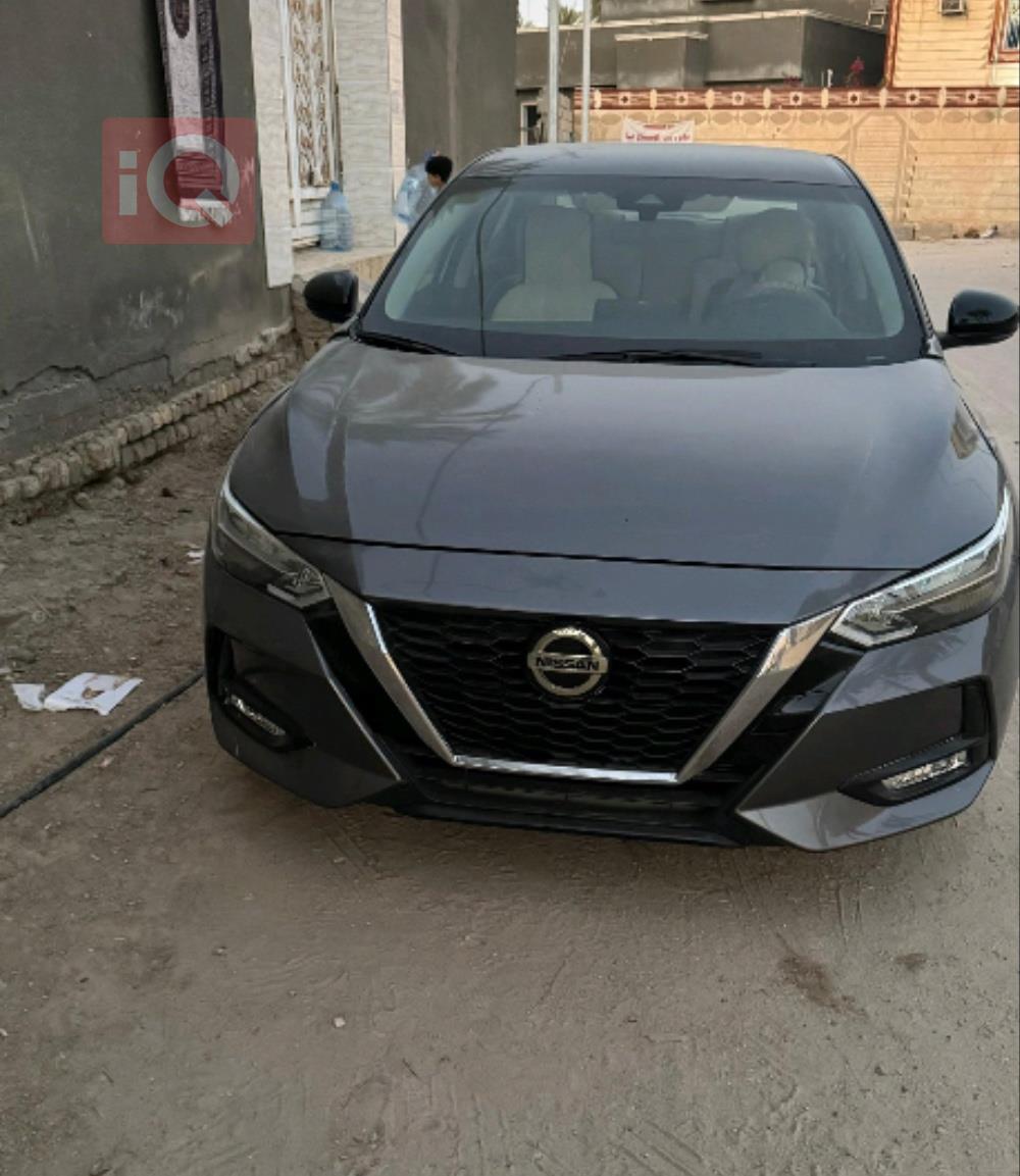 نيسان سنترا